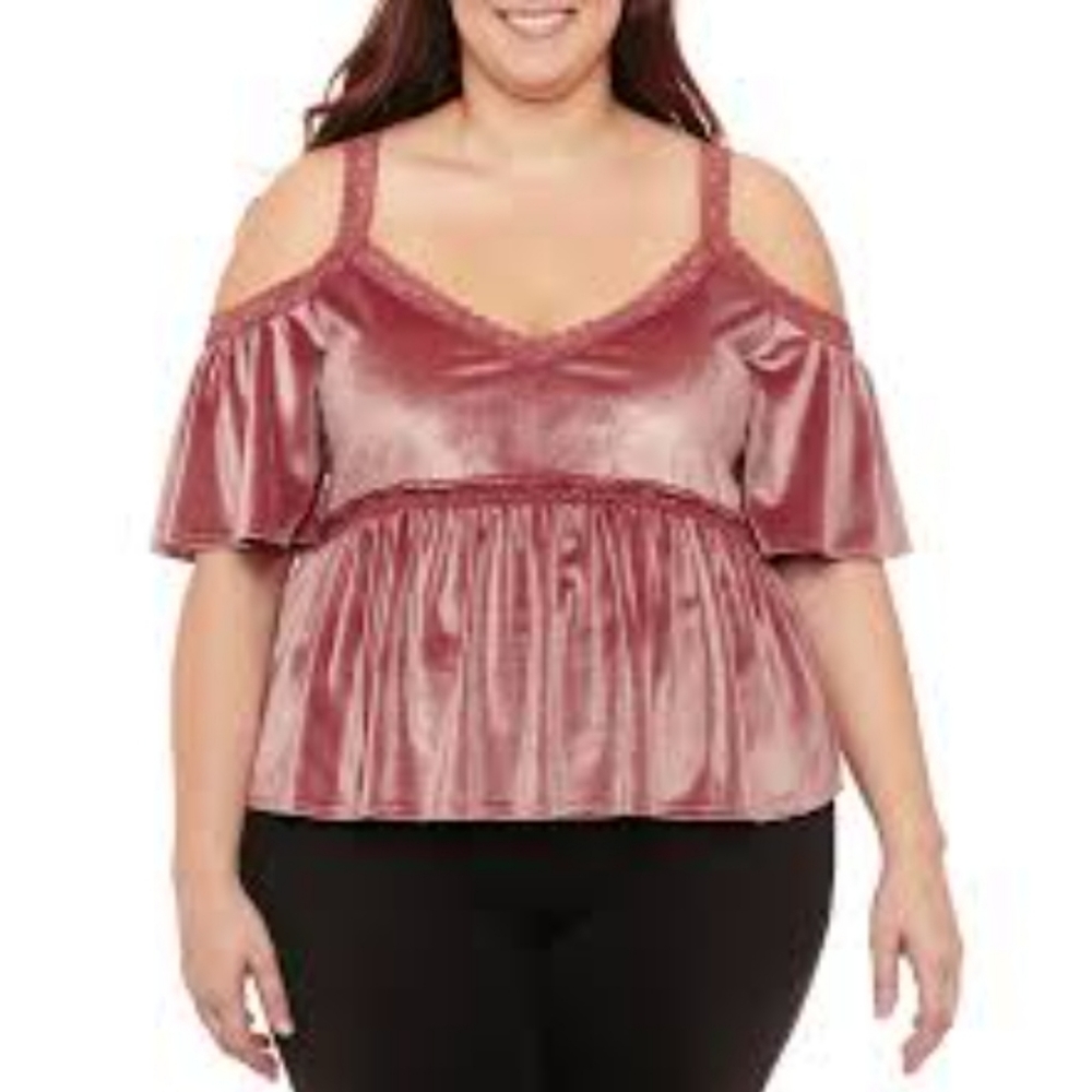 Rose Velvet & Lace Top